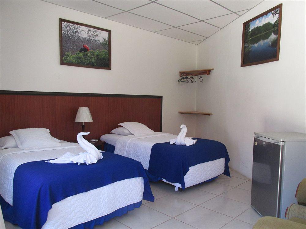 Gran Hostal Tintorera Puerto Villamil Exterior photo